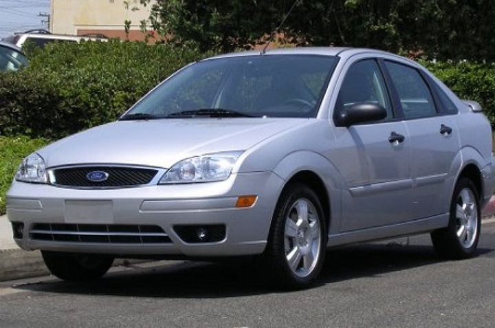 Thuê xe Ford Focus 4 chỗ đi Trảng Bàng